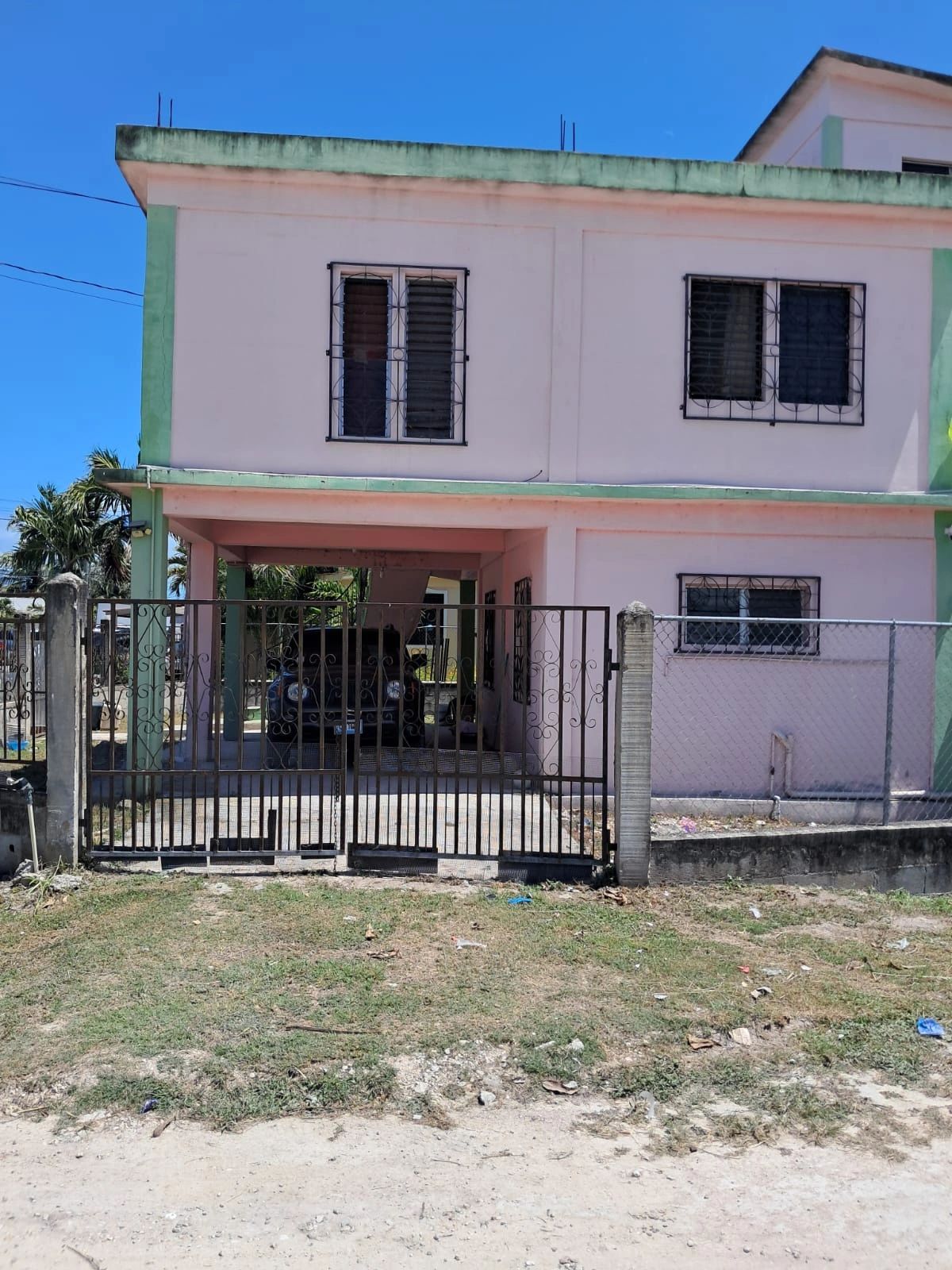 Corozal Corner Lot + House